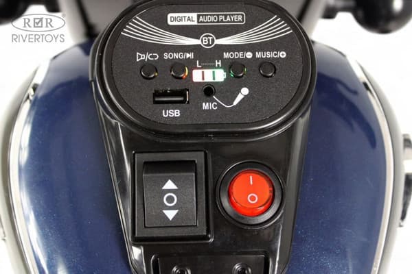 Детский автомобиль RiverToys G500GG 9