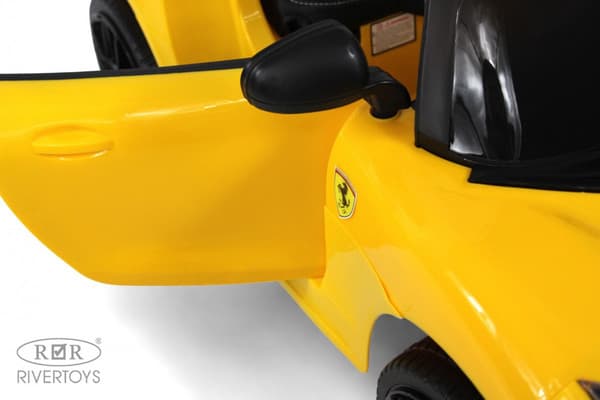 Детский автомобиль RiverToys X009XX 9