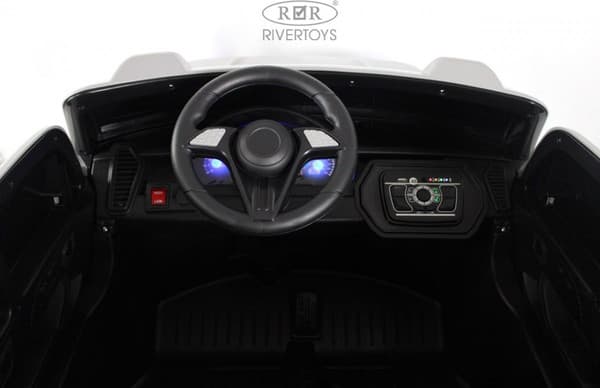 Детский автомобиль RiverToys М007БХ 5