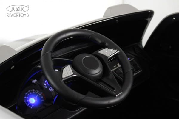 Детский автомобиль RiverToys М007БХ 8