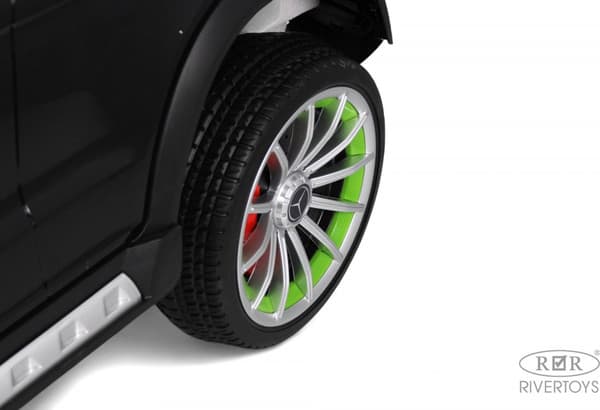Детский автомобиль RiverToys М007БХ 5