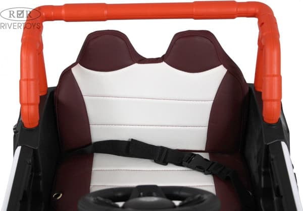 Детский автомобиль RiverToys М303БХ 10