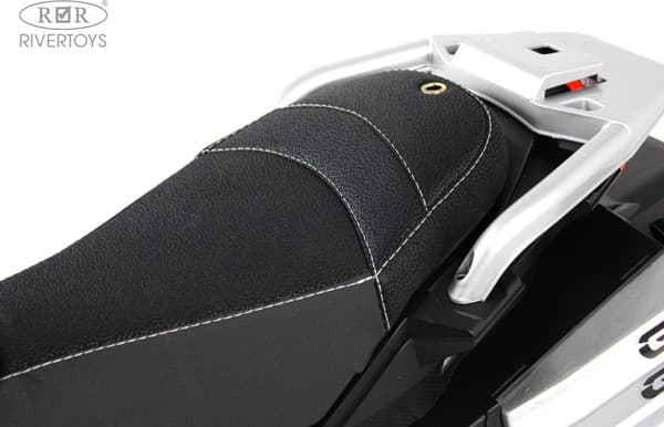 Детский мотоцикл RiverToys М008БХ 9