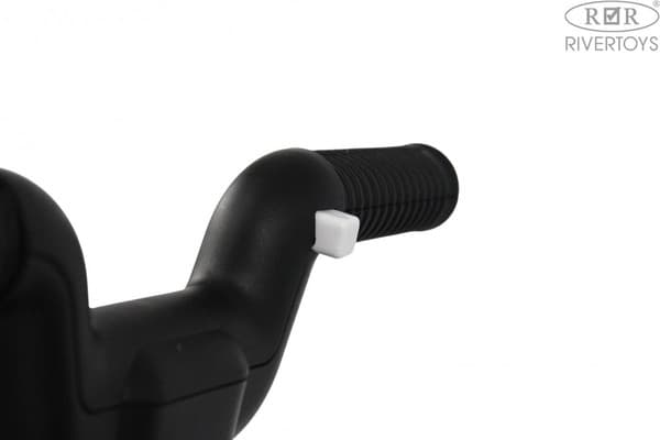 Детский квадроцикл RiverToys Z007VO 9