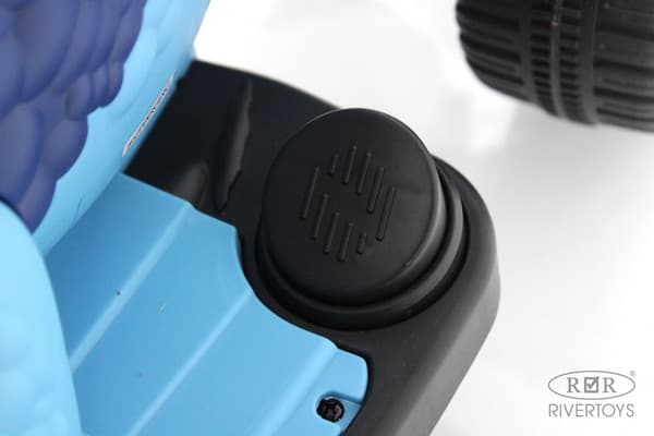 Детский квадроцикл RiverToys K707PX 10