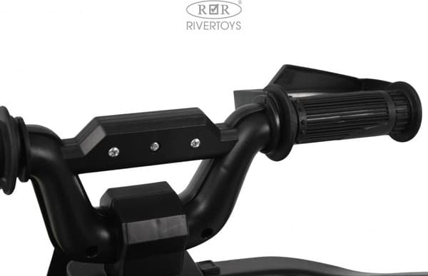 Детский квадроцикл RiverToys F003FF 10
