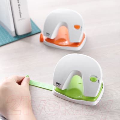 Дырокол Deli Vivid / 0123 3