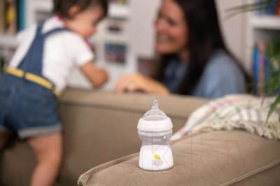 Бутылочка для кормления Chicco Natural Feeling с силиконовой соской и наклоном / 00081323300000 4