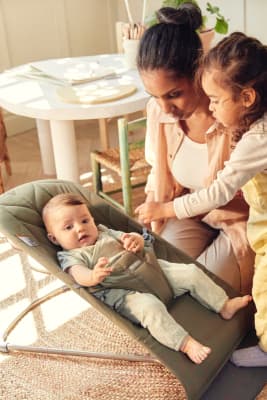 Детский шезлонг BabyBjorn Bliss Woven / 0061.40 6