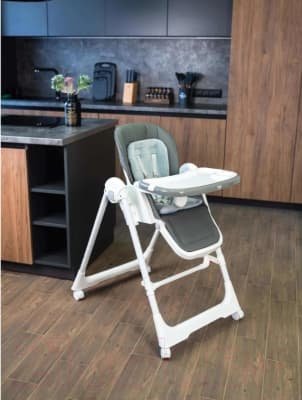 Стульчик для кормления Martin Noir Sirius 10
