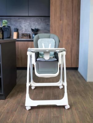 Стульчик для кормления Martin Noir Sirius 7