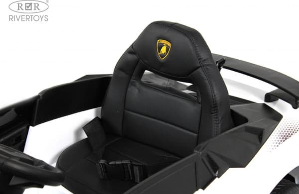 Детский автомобиль RiverToys K888PX 8