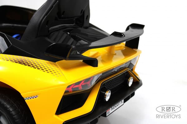 Детский автомобиль RiverToys K888PX 8