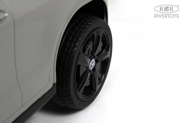 Детский автомобиль RiverToys X001XX 9