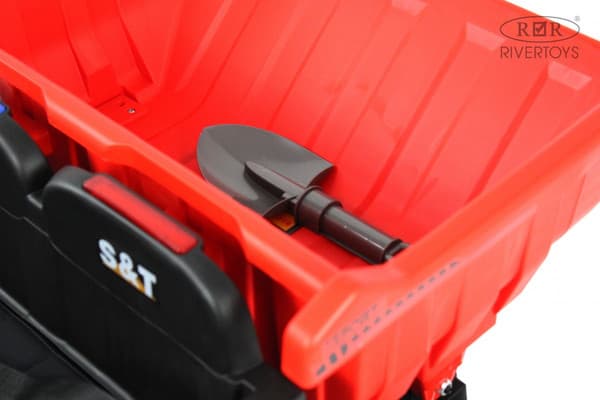 Детский автомобиль RiverToys K555PX 9