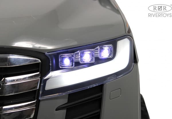 Детский автомобиль RiverToys Toyota Land Cruiser 300 / L999LL 10