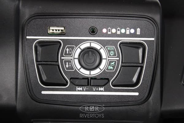 Детский автомобиль RiverToys K007AM 10