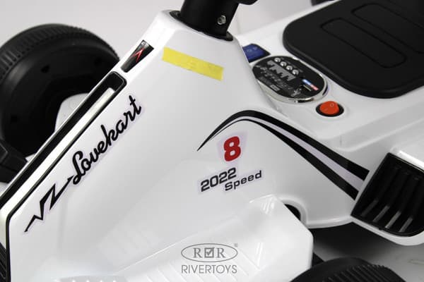 Детский автомобиль RiverToys K008PX 10