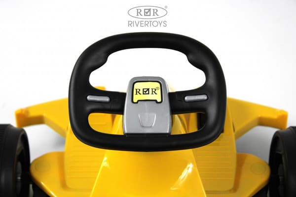 Детский автомобиль RiverToys K008PX 3
