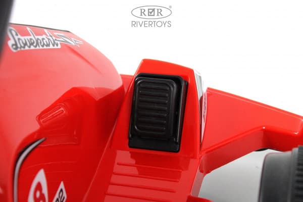 Детский автомобиль RiverToys K008PX 6