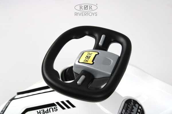Детский автомобиль RiverToys K009PX 8