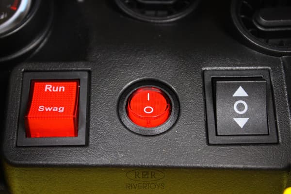 Детский автомобиль RiverToys F333FF 10