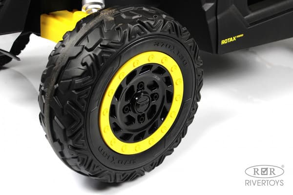 Детский автомобиль RiverToys BRP Can-Am Maverick Y111YY 9