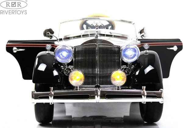 Детский автомобиль RiverToys Rolls-Royce E444EE 4
