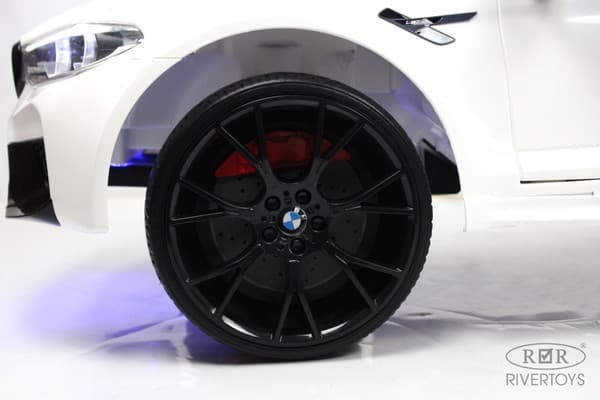 Детский автомобиль RiverToys BMW M5 Competition A555MP 8