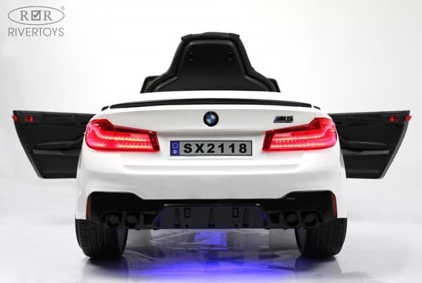 Детский автомобиль RiverToys BMW M5 Competition A555MP 5