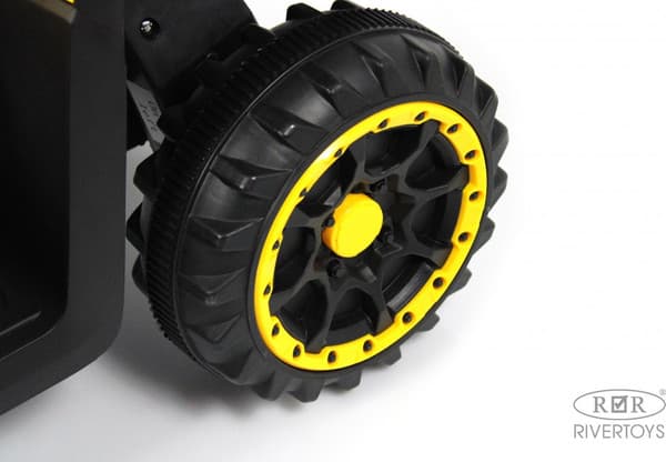 Детский квадроцикл RiverToys K004PX 9