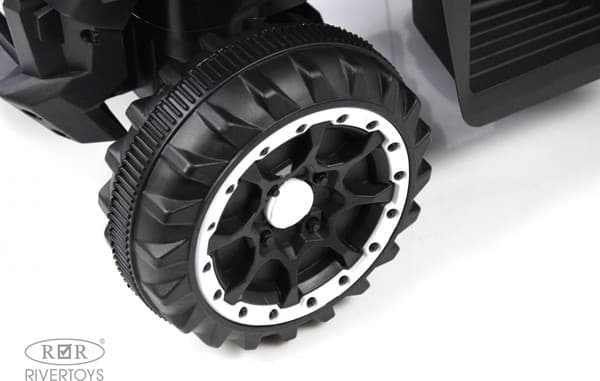 Детский квадроцикл RiverToys K004PX 10