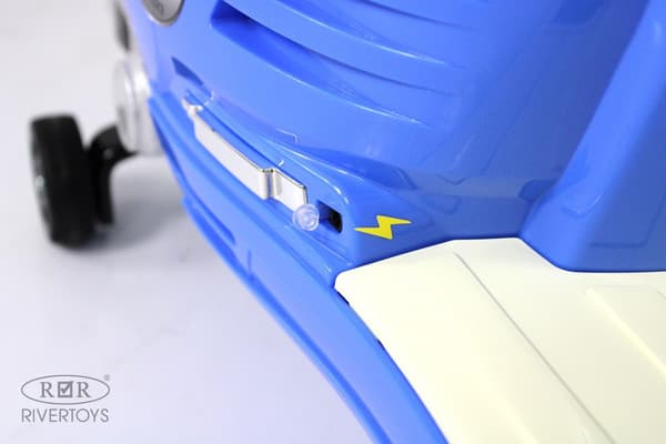 Детский мотоцикл RiverToys Z222ZZ 8