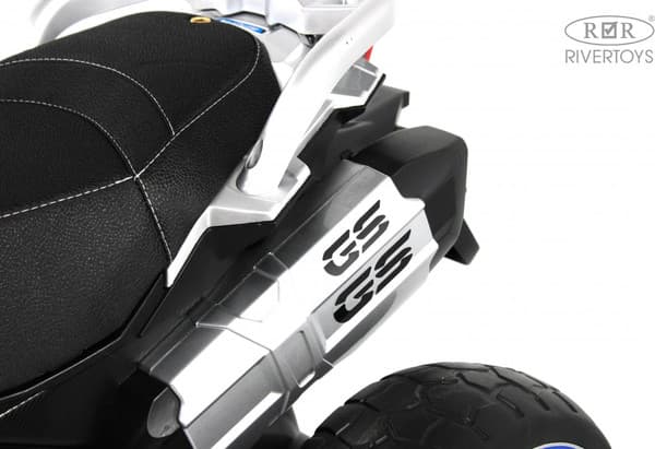 Детский мотоцикл RiverToys М111БХ 9