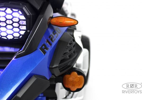 Детский мотоцикл RiverToys М111БХ 10