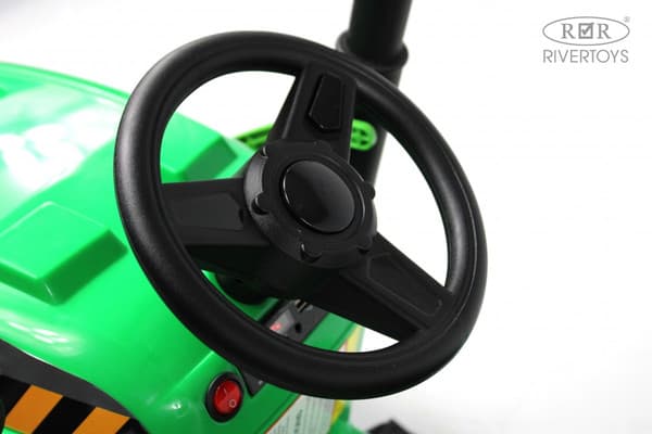Детский автомобиль RiverToys Трактор-погрузчик / T333TT 10