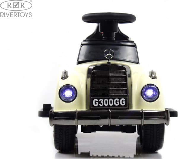 Детский автомобиль RiverToys Mercedes-AMG 300S / G300GG-D 2