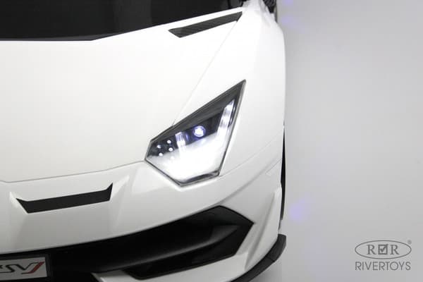 Детский автомобиль RiverToys Lamborghini Aventador SVJ A111MP 7