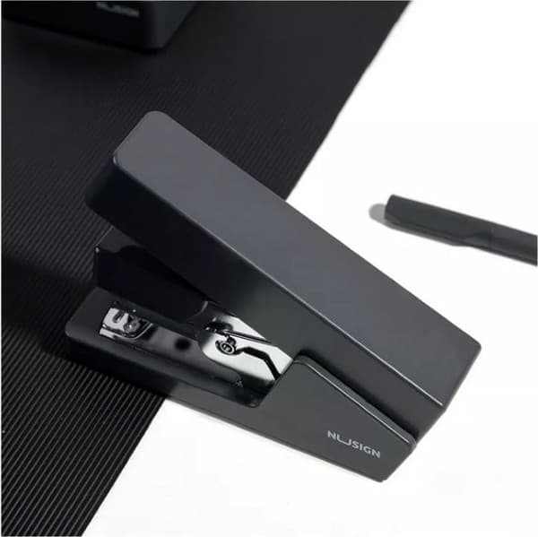 Степлер Deli Nusign / ENS081BLACK 4