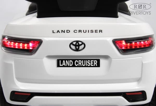 Детский автомобиль RiverToys Toyota Land Cruiser 300 / Z002ZZ-A 7
