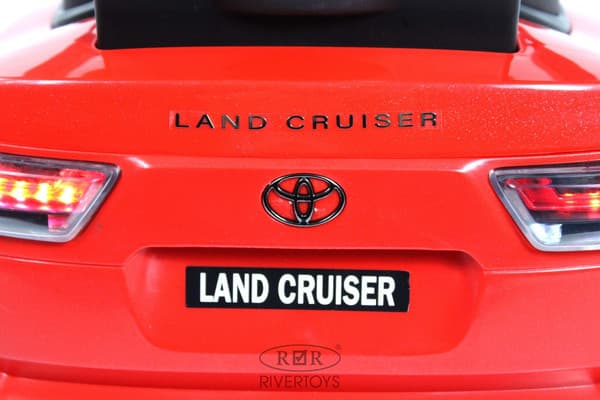 Детский автомобиль RiverToys Toyota Land Cruiser 300 / Z002ZZ-A 9
