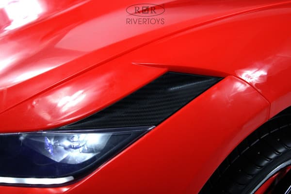 Детский автомобиль RiverToys F111FF 10