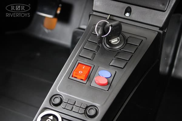 Детский автомобиль RiverToys T911TT 10