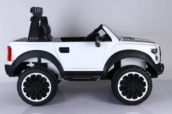 Детский автомобиль Sundays LS-150F 5