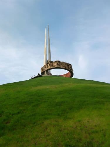 Экскурсия в Хатынь и на Курган Славы с трансфером из Минска 4