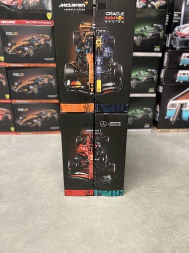 Конструктор Техник Ferrari SF-24 F1 Mercedes-AMG F1 McLaren MCL39 F1 Oracle Red Bull Racing RB20 F1 2