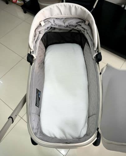 Коляска детская Carrello Vector 2 в 1 3