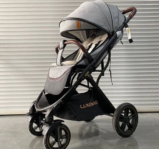 Детская прогулочная коляска Luxmom 3