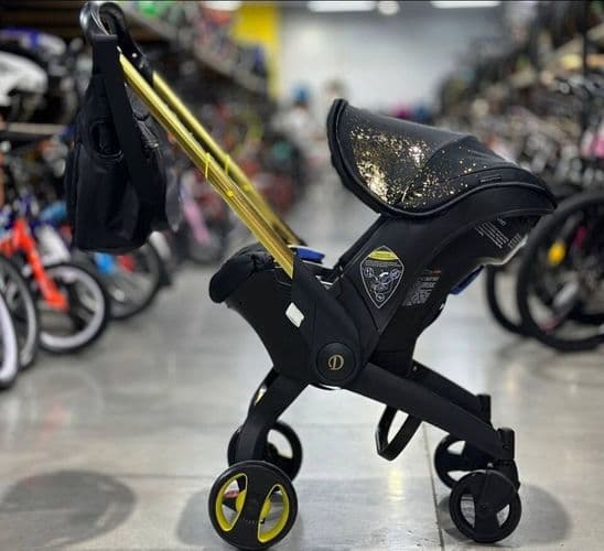Детская коляска с автокреслом Fofo 4в1