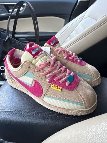 Кроссовки Nike 2